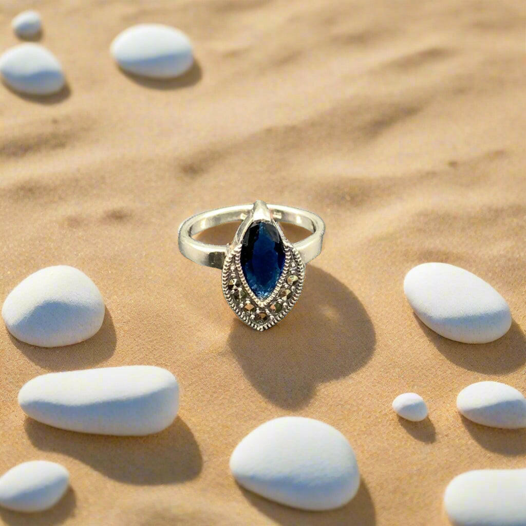 Inel din argint 925 piatră albastra