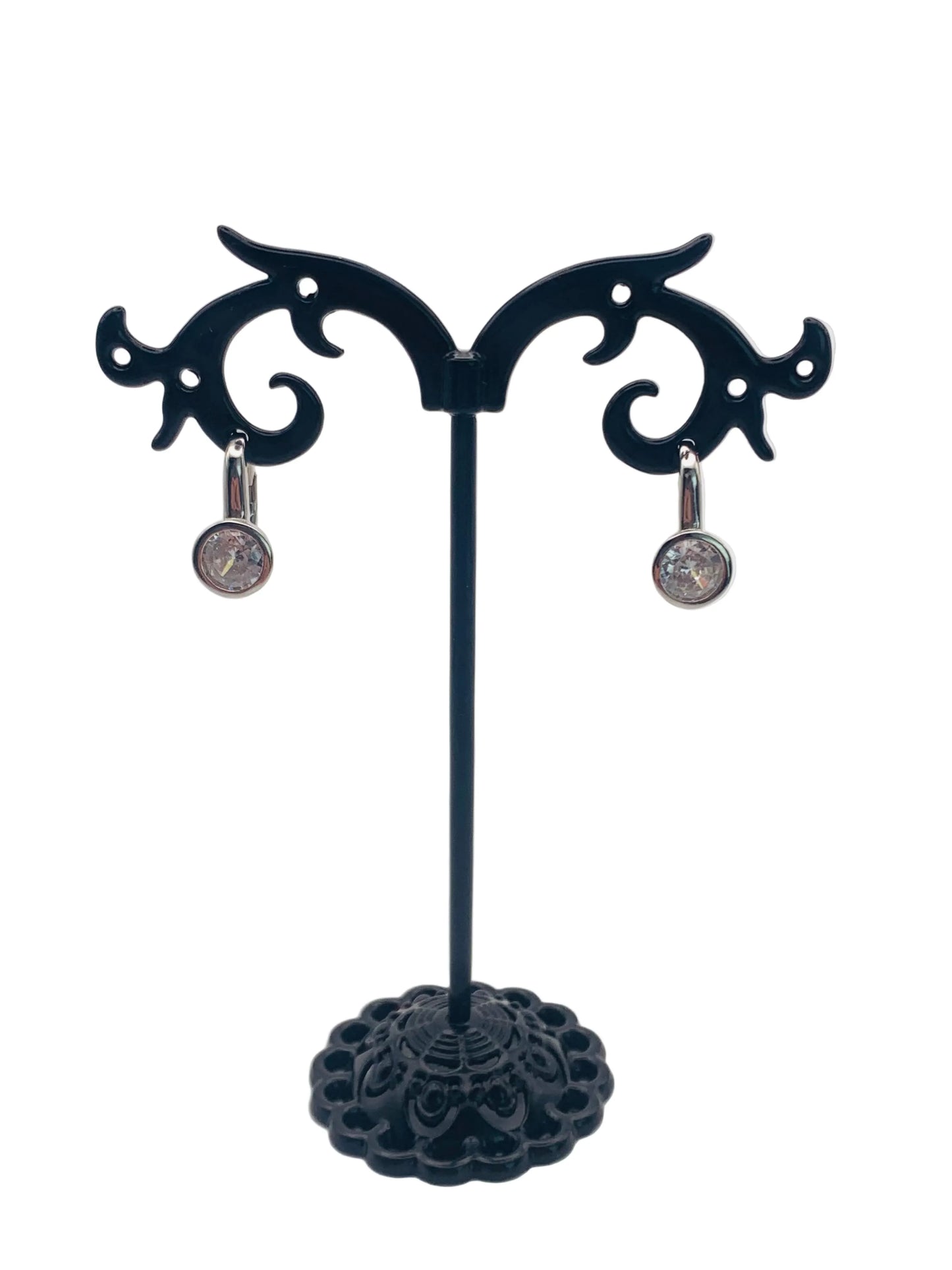 Cercei cu Piatra Alba