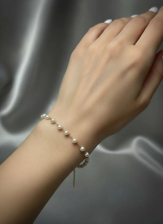 Brațara cu perle