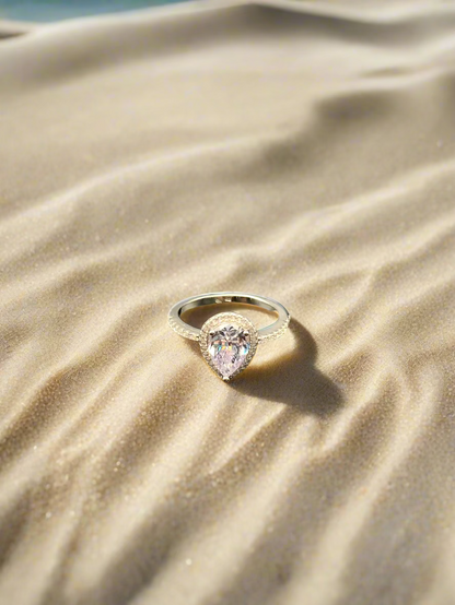 Inel din argint 925 cu piatra alba stralucitoare