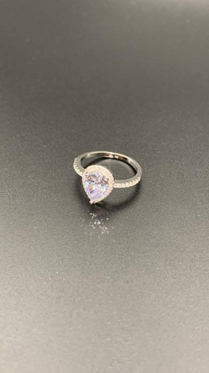 Inel din argint 925 cu piatra alba stralucitoare