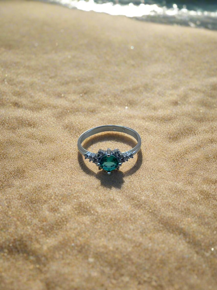 Inel argint 925 cu piatra verde