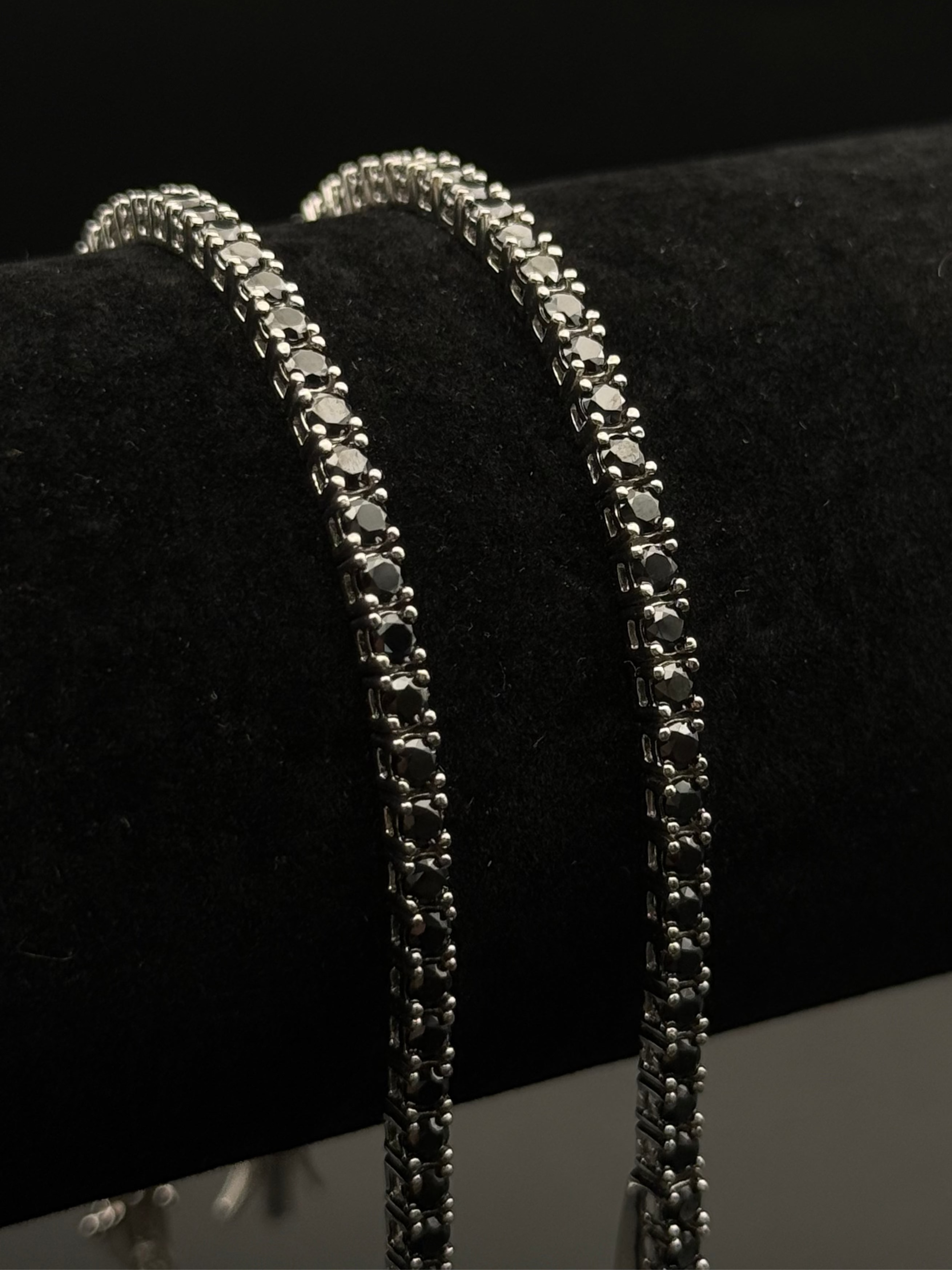 Brǎțarǎ tennis 2 mm neagrǎ