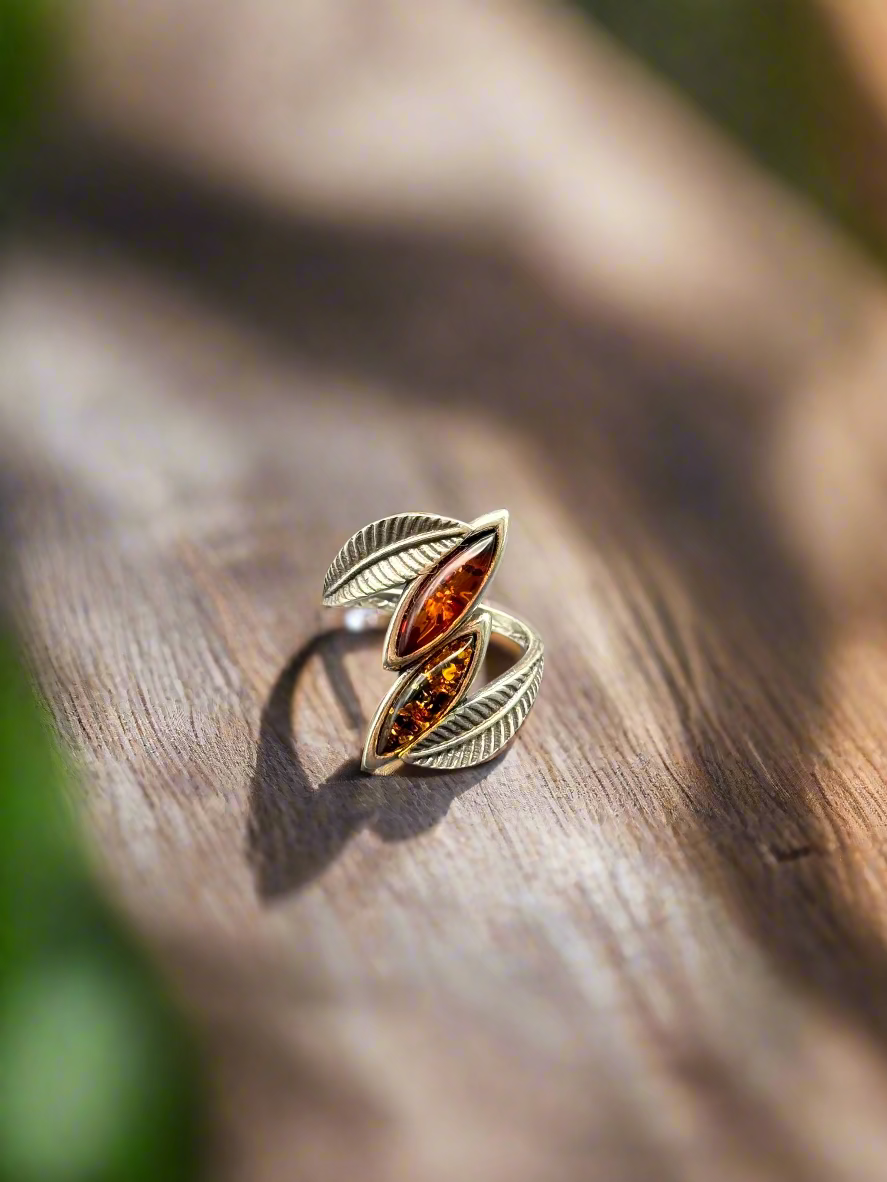 Inel Chihlimbar stralucitor Italia