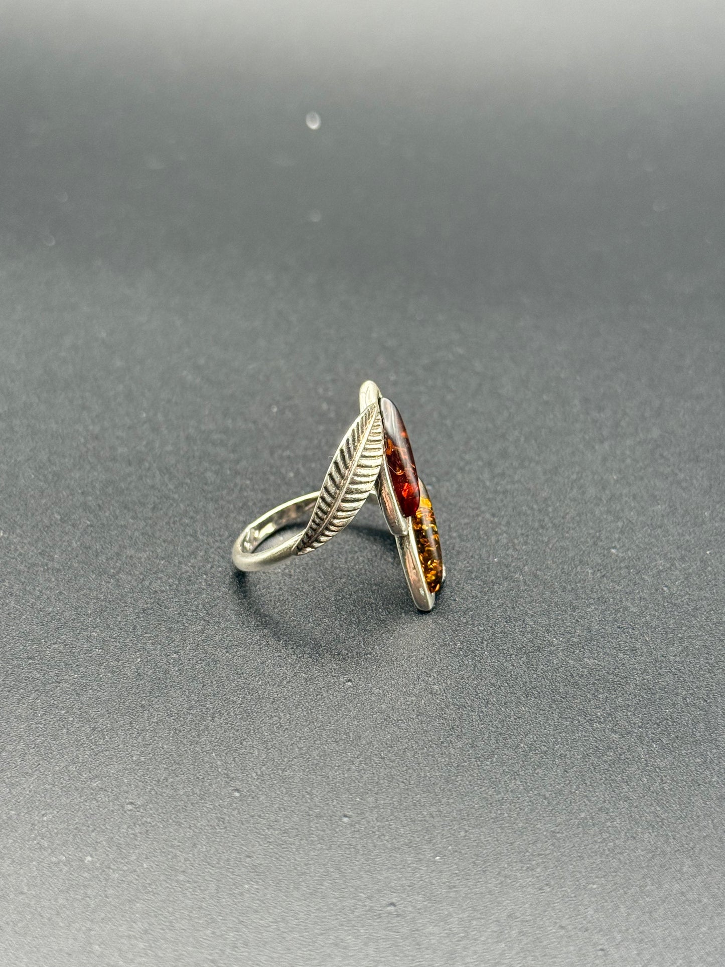 Inel Chihlimbar stralucitor Italia