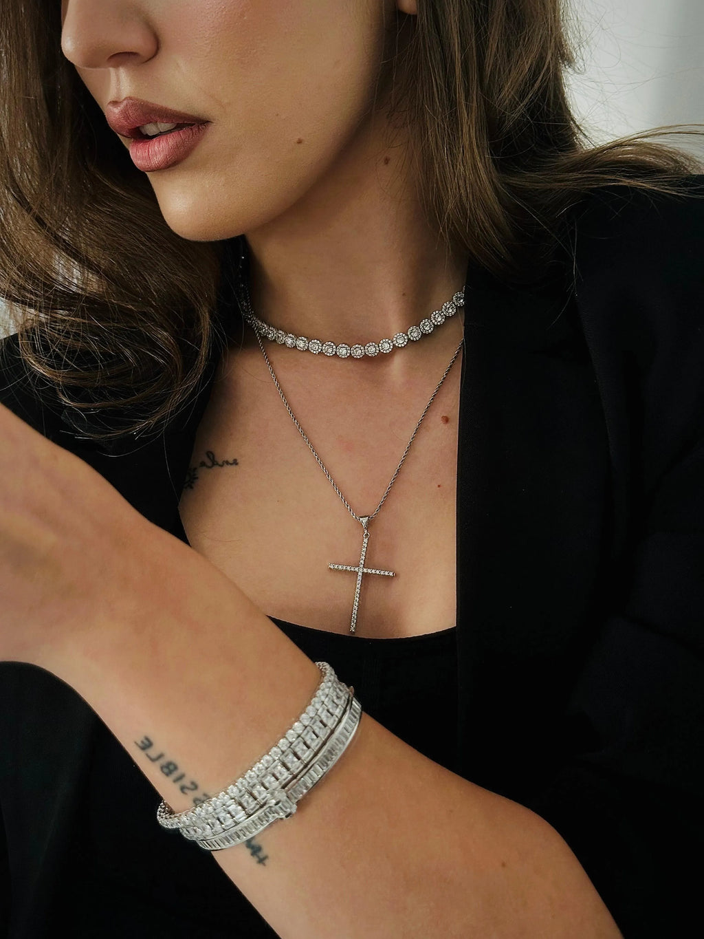 Lǎnțişor Cruce Black/White