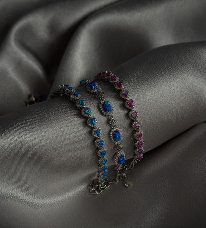 Brațara din argint coloratǎ